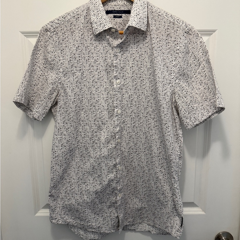 Perry Ellis White and Black Patterned Shirt
